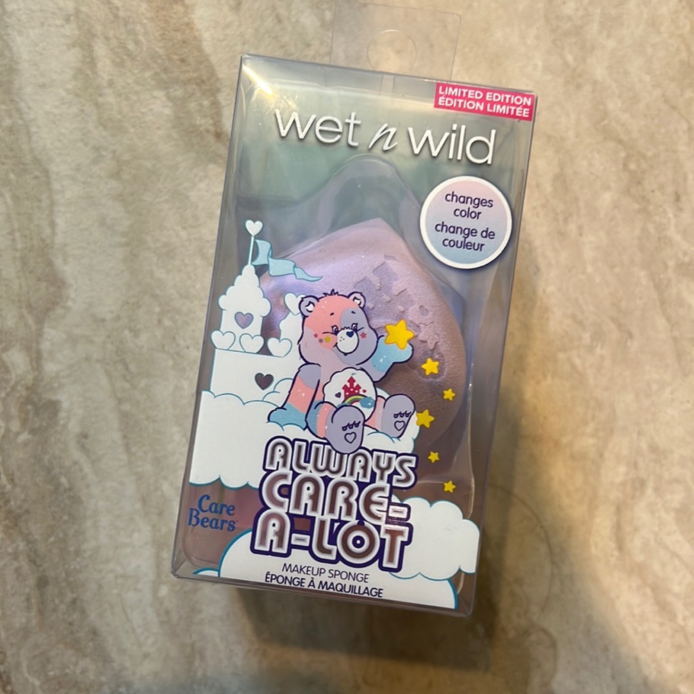 Wet N Wild Care Bears - beauty blender